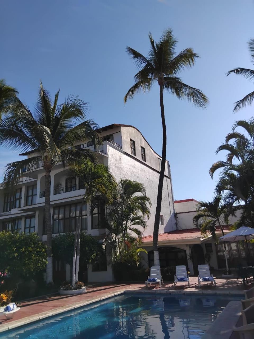 Hotel Boutique La Pergola Manzanillo Bagian luar foto